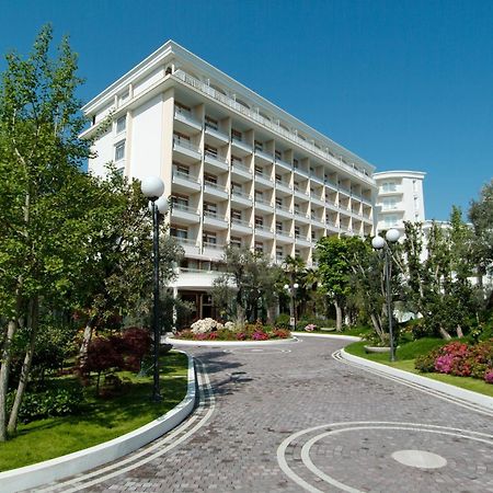 Hotel La Residence & Idrokinesis Abano Terme Exteriör bild