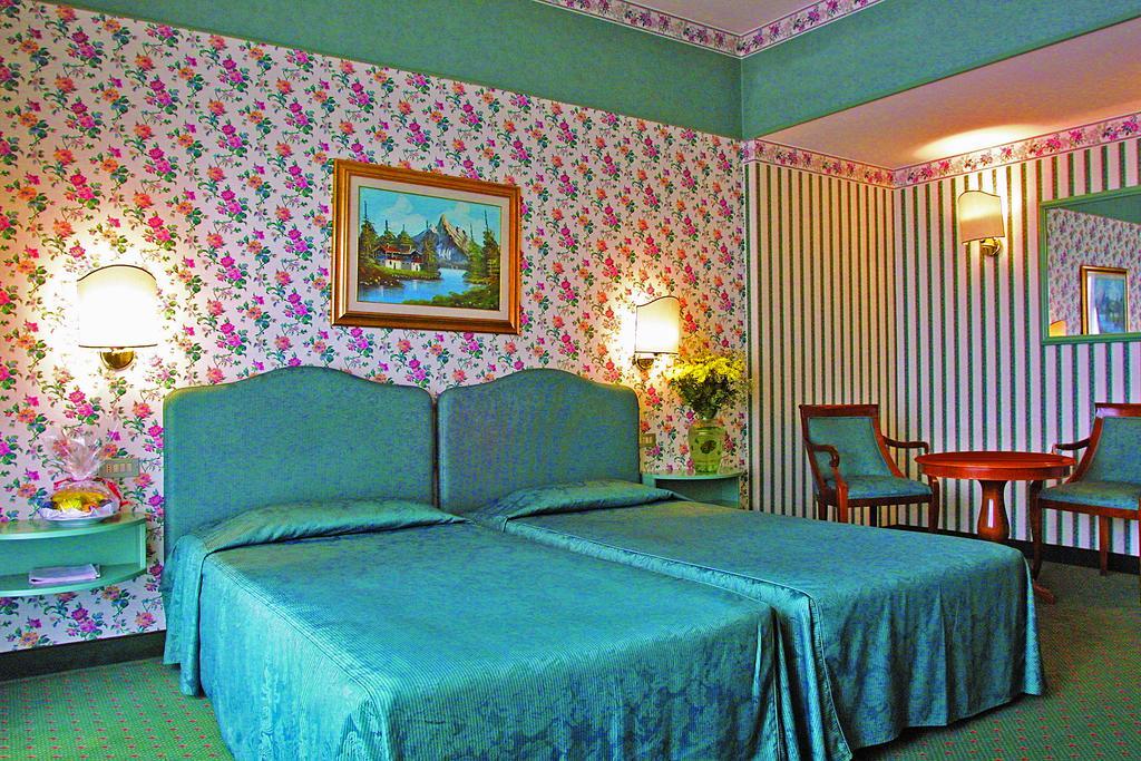 Hotel La Residence & Idrokinesis Abano Terme Exteriör bild