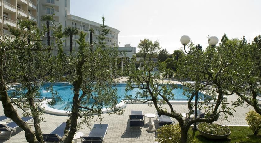 Hotel La Residence & Idrokinesis Abano Terme Exteriör bild
